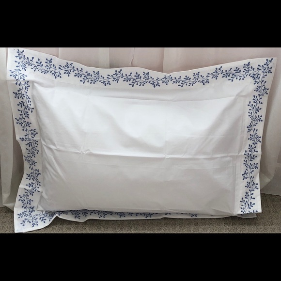 Anne de Solene Standard sham  FLORA - Picture 3 of 3